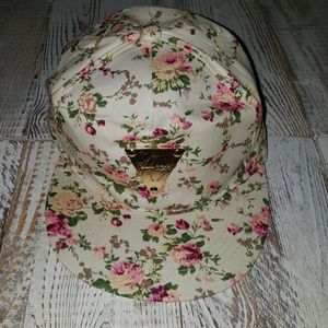 Hater floral hat